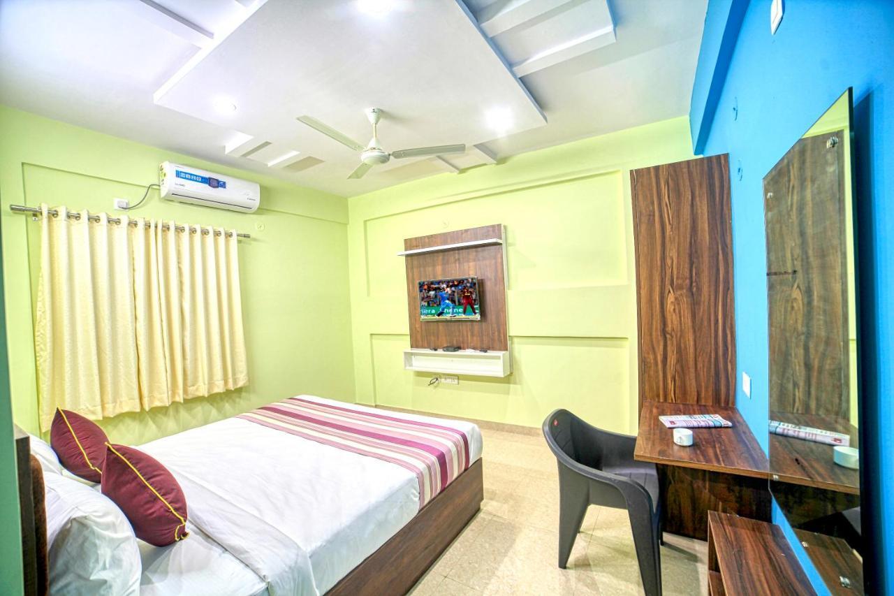Redkey Inn Hotel Near Bangalore Airport Airport Pickup & Drop Available 24X7 Yelahanka Ngoại thất bức ảnh