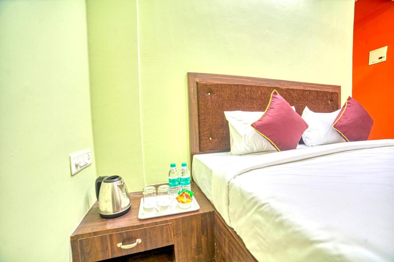 Redkey Inn Hotel Near Bangalore Airport Airport Pickup & Drop Available 24X7 Yelahanka Ngoại thất bức ảnh